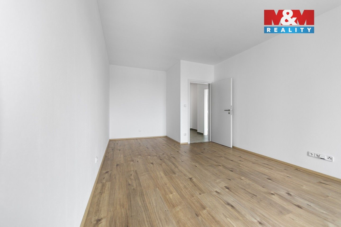 Pronájem bytu 2+kk 66 m² - foto 12