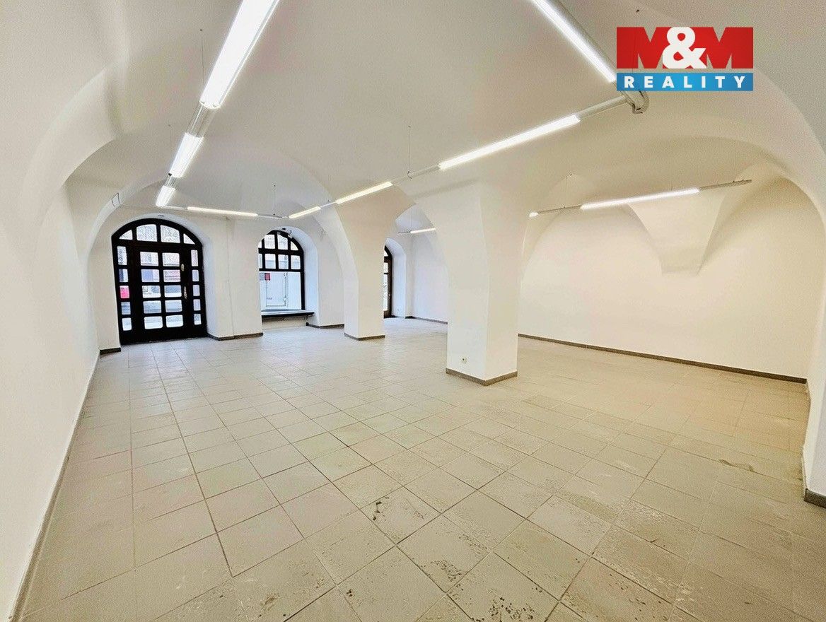 Pronájem komerčního prostoru 360 m² - foto 3