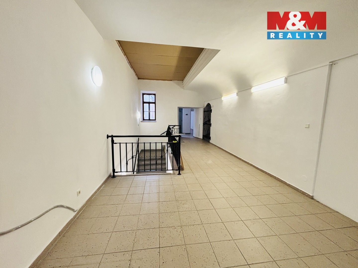 Pronájem komerčního prostoru 360 m² - foto 7