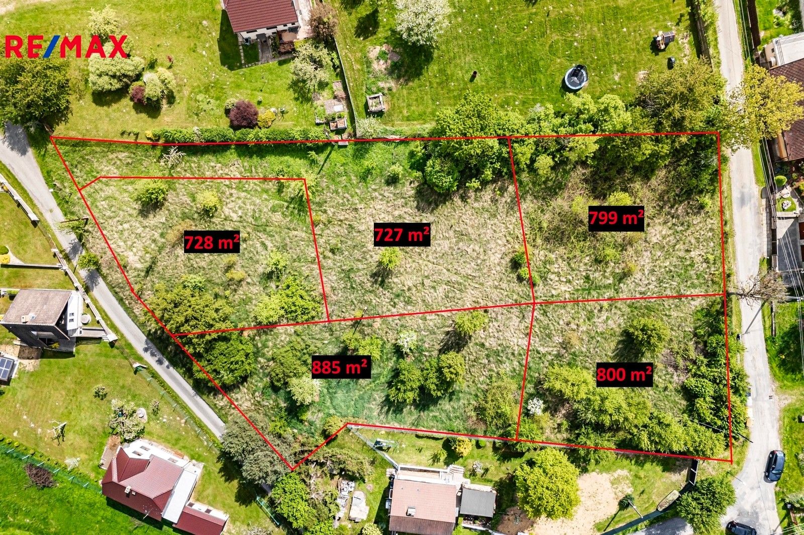 Prodej pozemku 800 m² - foto 2