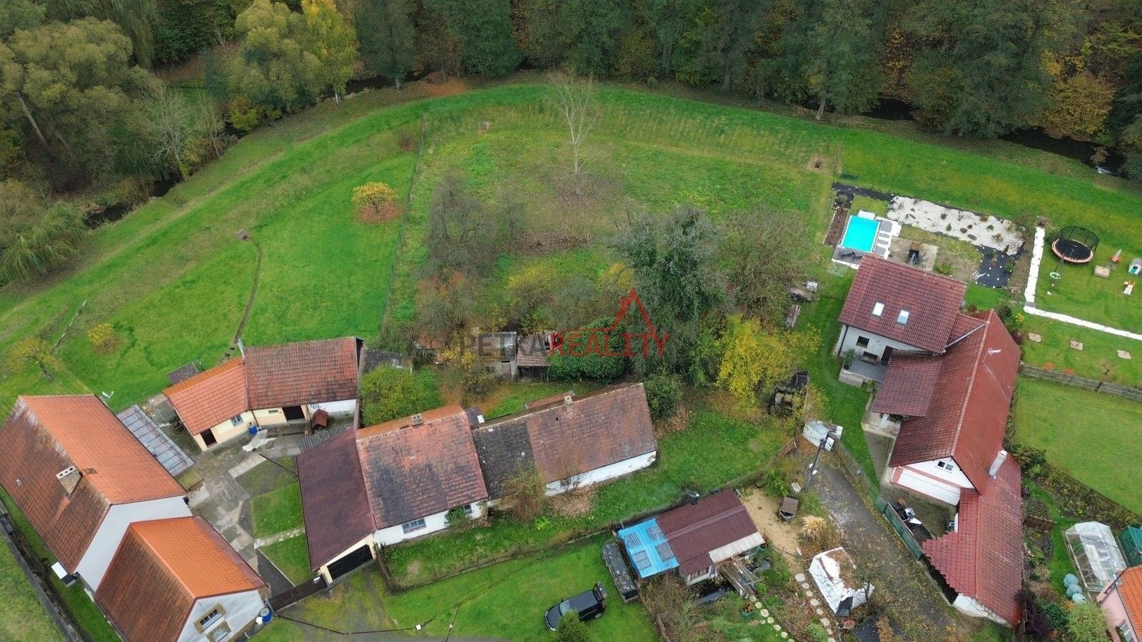 Prodej pozemku 1823 m² - foto 4