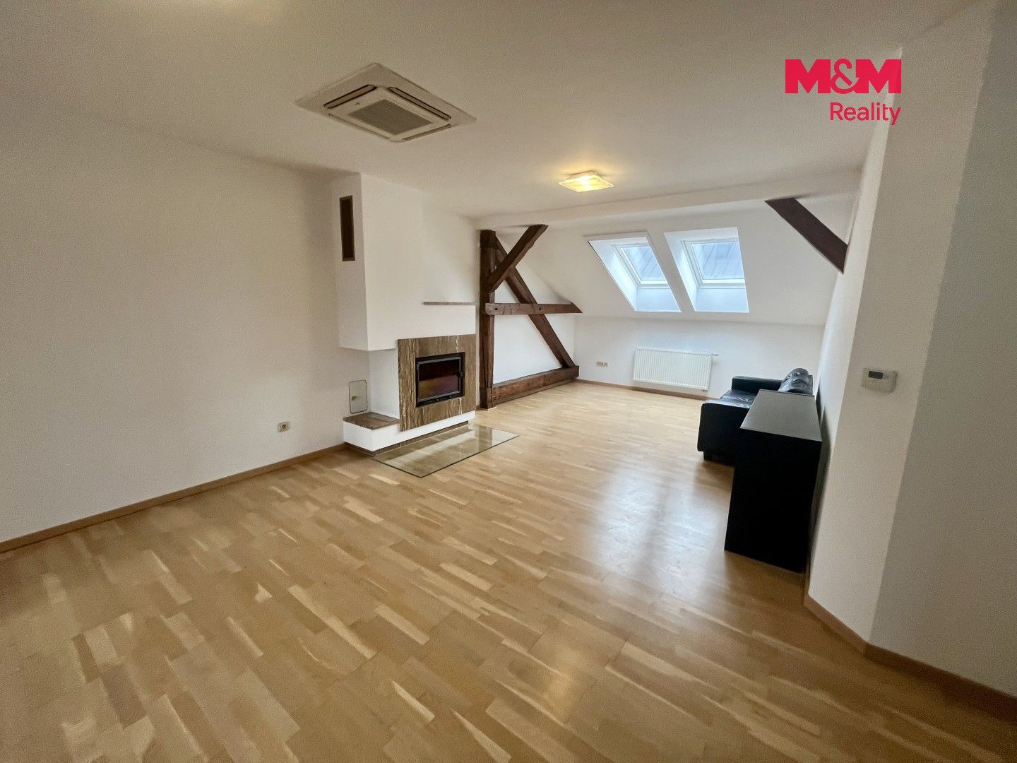 Pronájem bytu 3+1 123 m² - foto 13