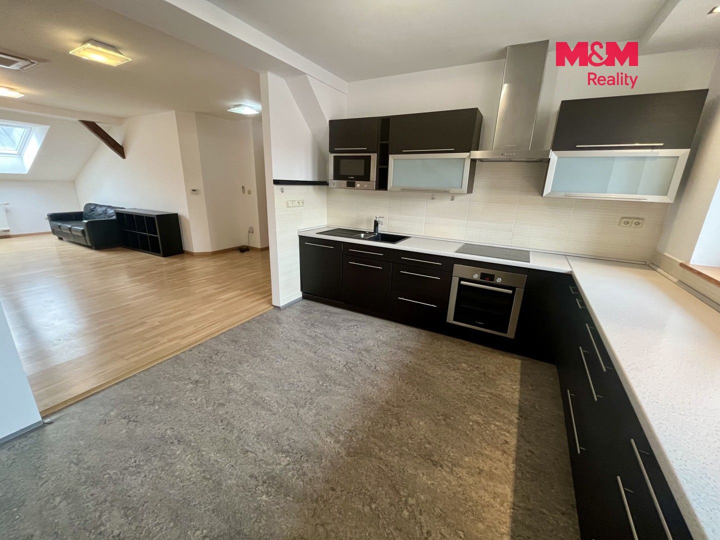 Pronájem bytu 3+1 123 m² - foto 10