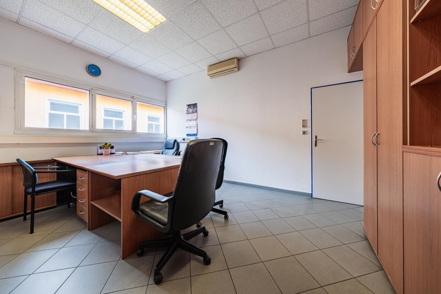 Pronájem komerčního prostoru 51 m² - foto 2