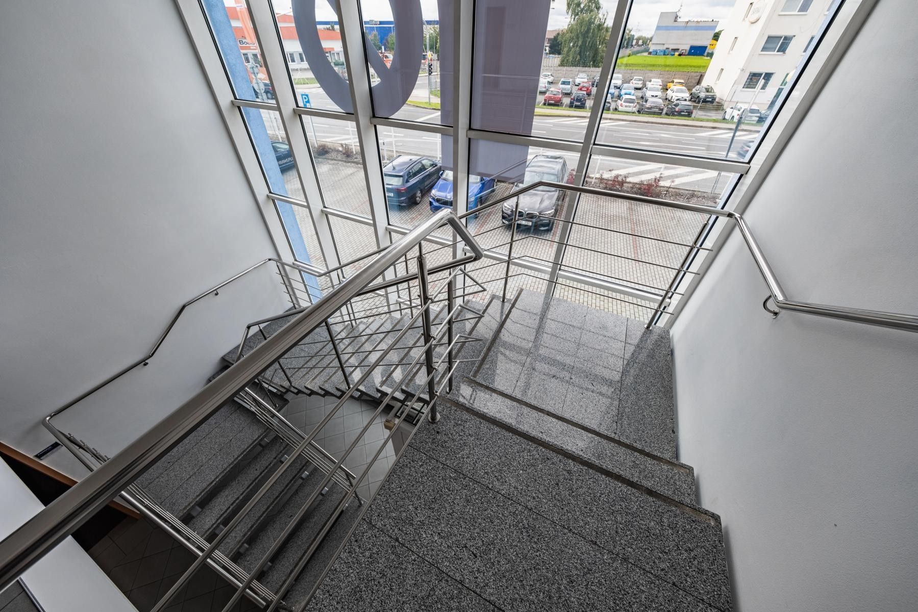 Pronájem komerčního prostoru 51 m² - foto 7
