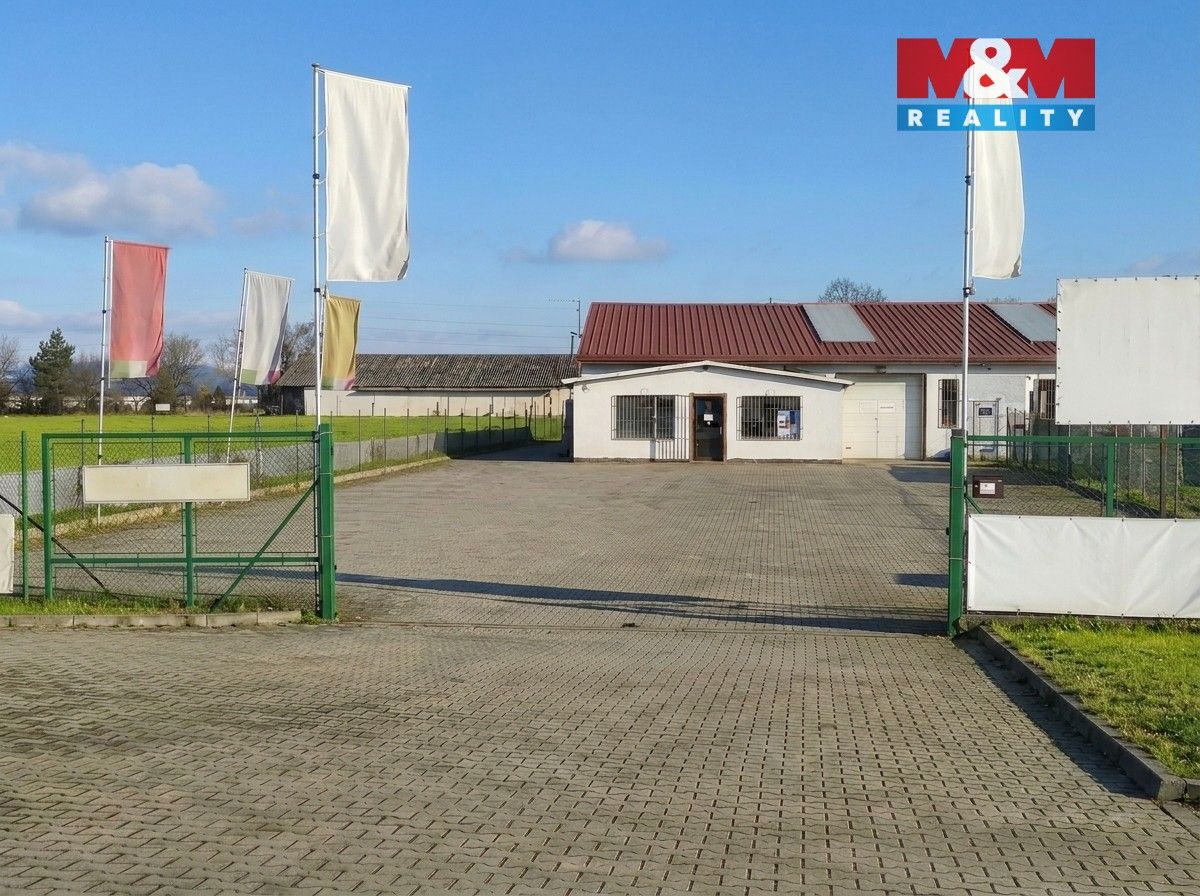 Prodej komerčního prostoru 972 m² - foto 3