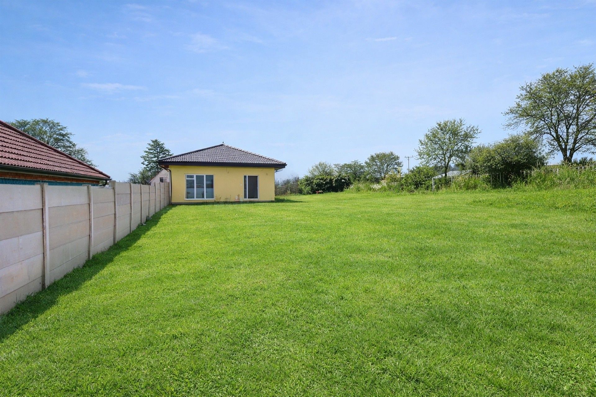 Prodej nemovitosti 130 m² - foto 1