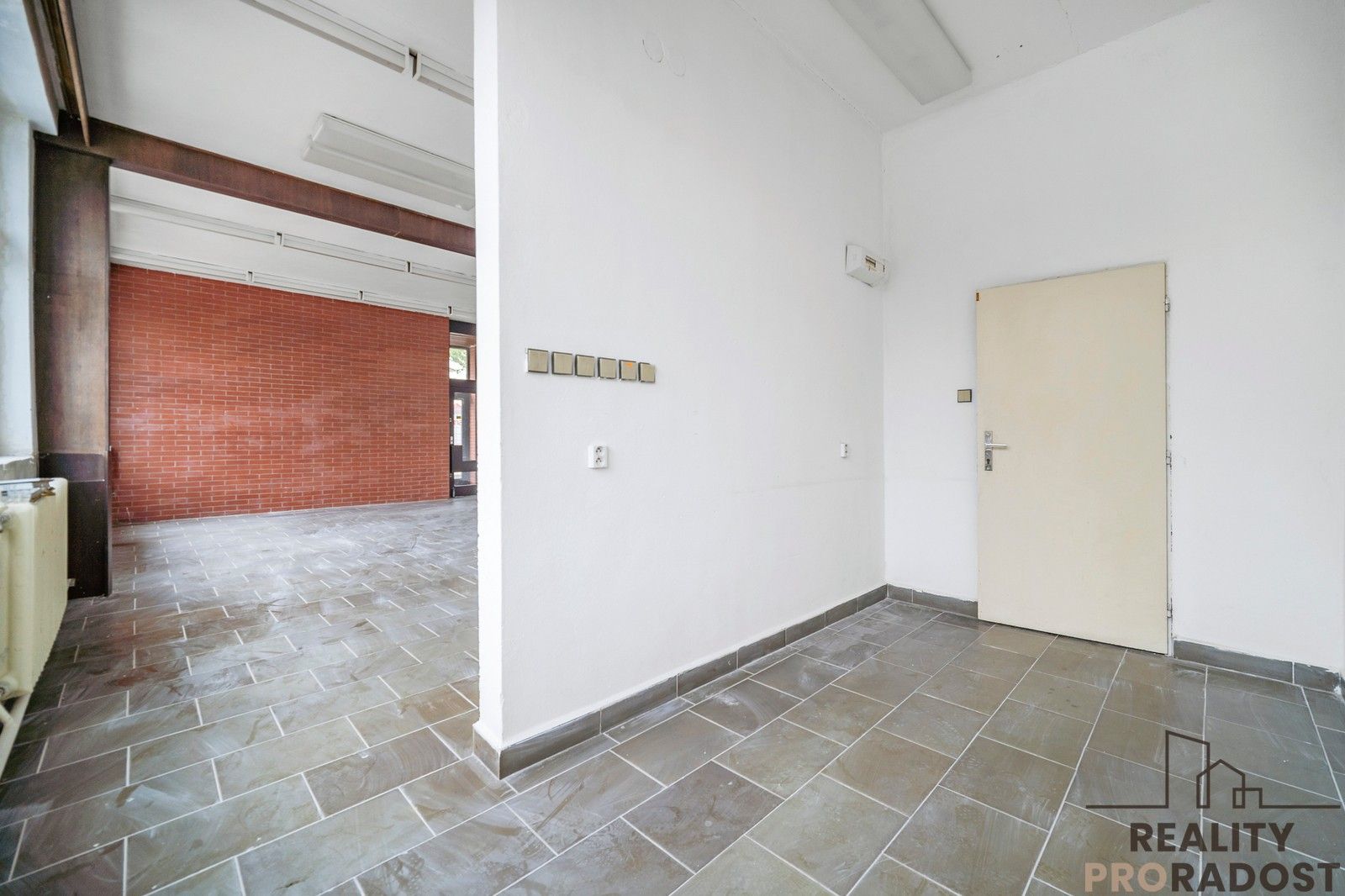 Pronájem komerčního prostoru 43 m² - foto 5