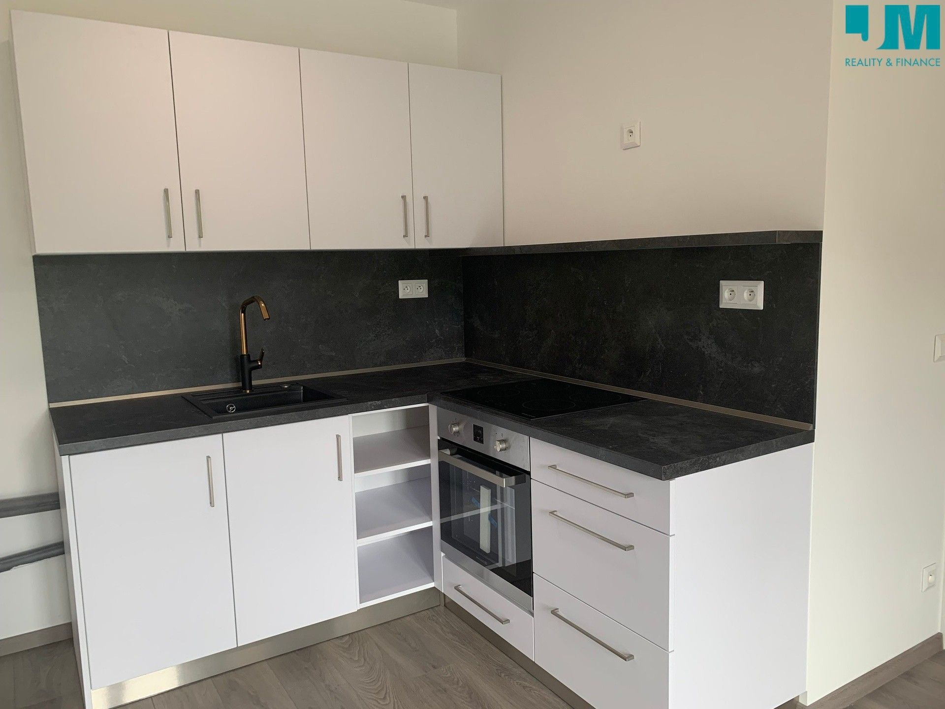 Prodej bytu 2+kk 40 m² - foto 2