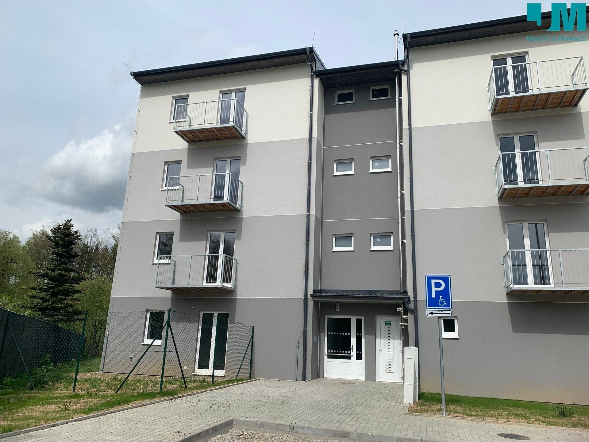 Prodej bytu 2+kk 40 m² - foto 1