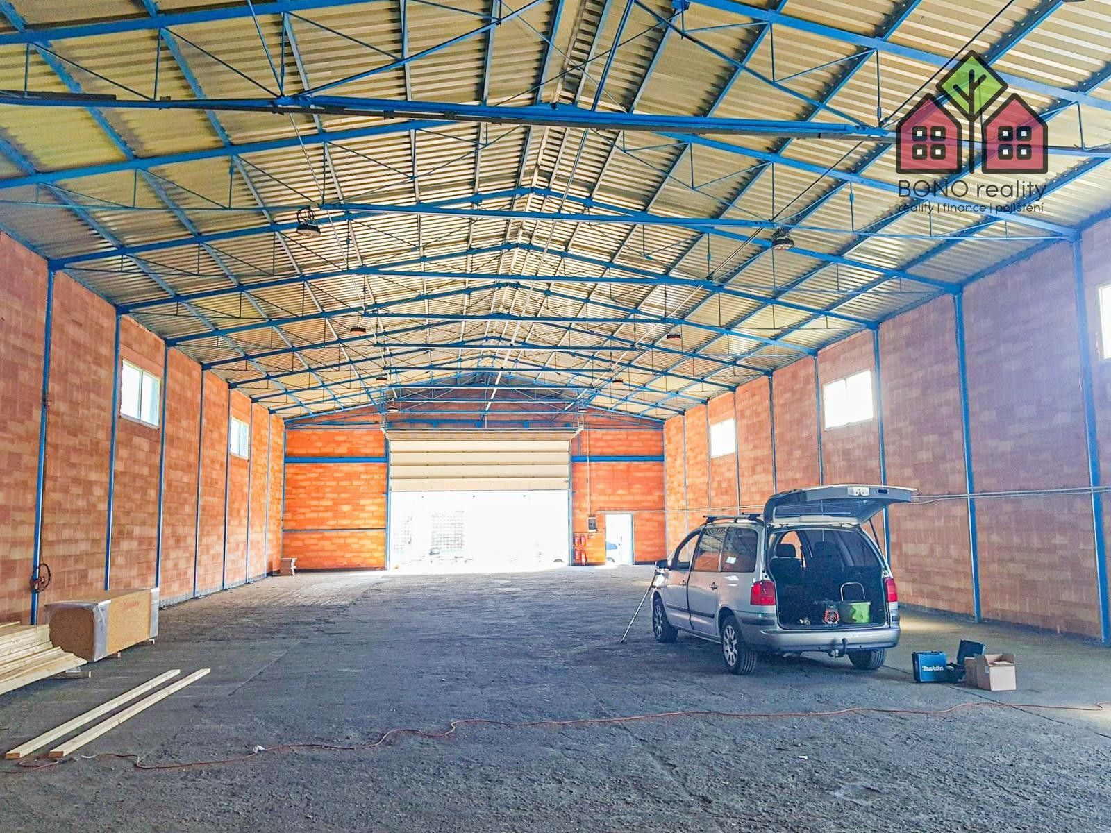 Pronájem komerčního prostoru 440 m² - foto 8