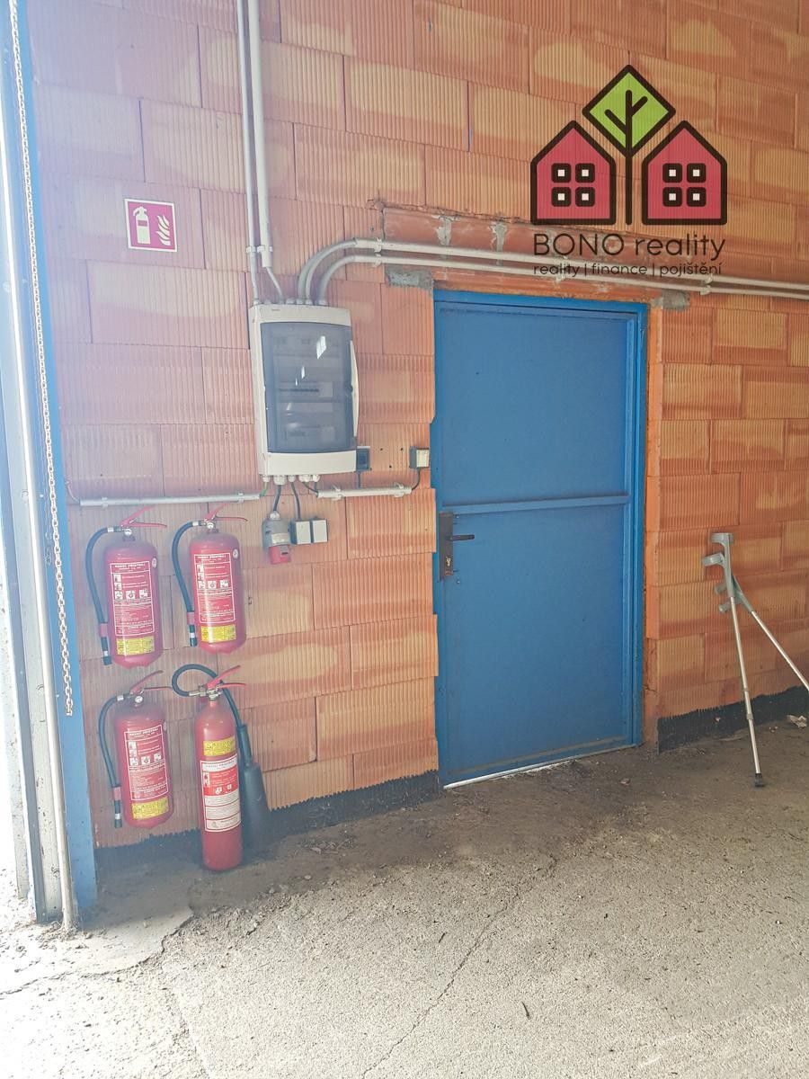 Pronájem komerčního prostoru 440 m² - foto 10