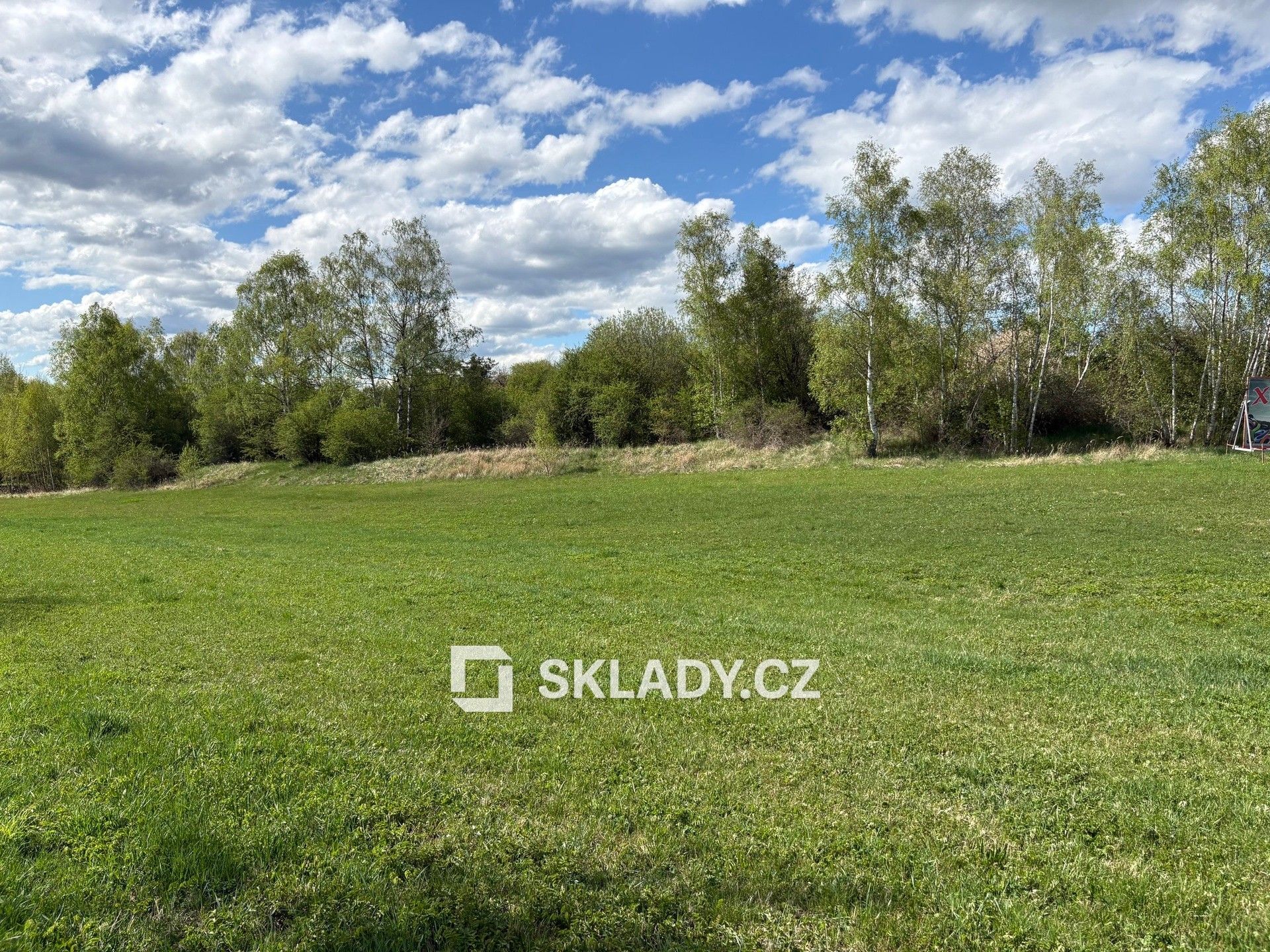 Prodej pozemku 13700 m² - foto 1