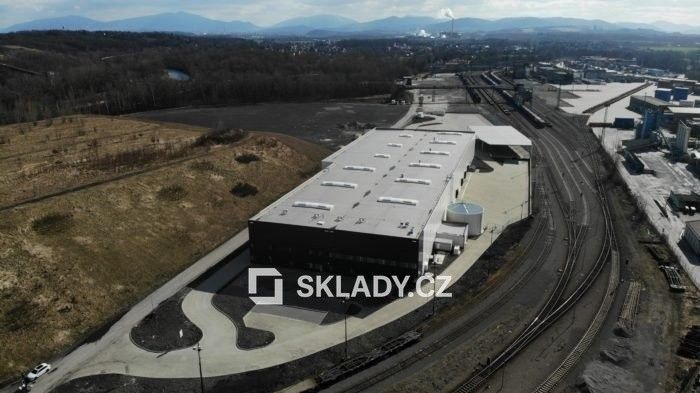 Pronájem komerčního prostoru 2000 m² - foto 3