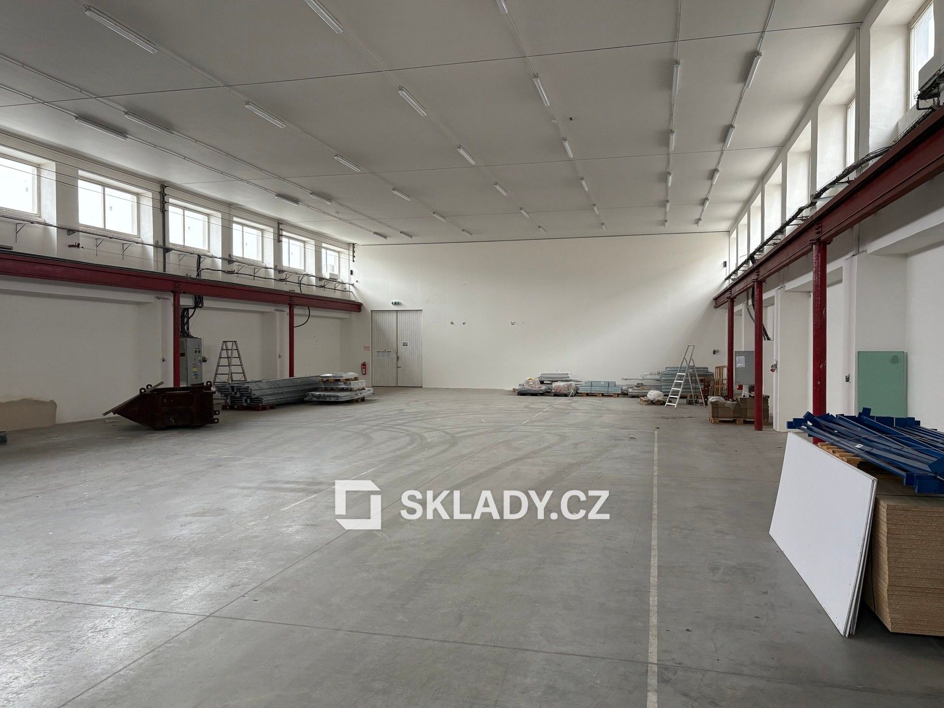 Pronájem komerčního prostoru 730 m² - foto 6