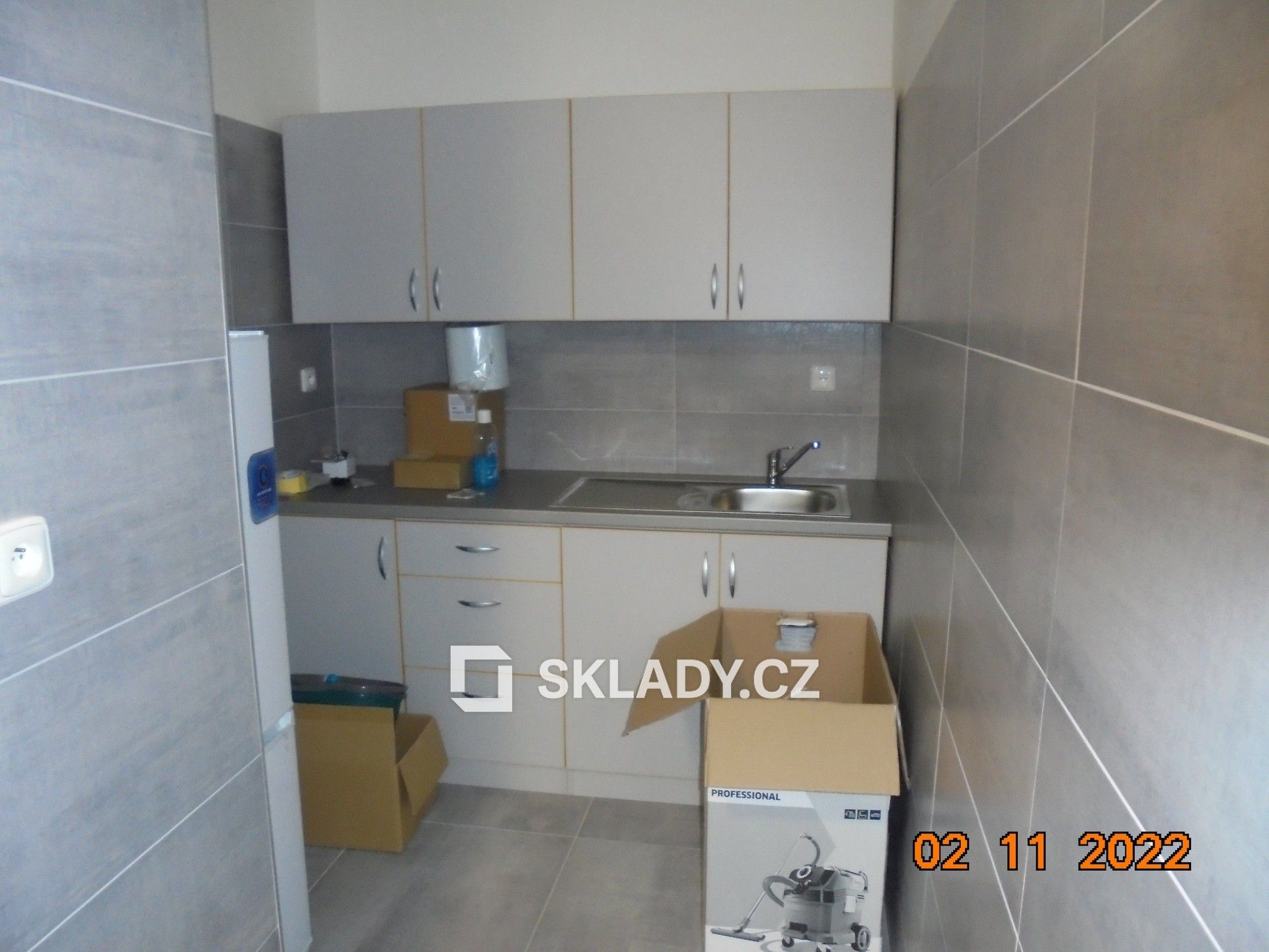 Pronájem komerčního prostoru 730 m² - foto 14