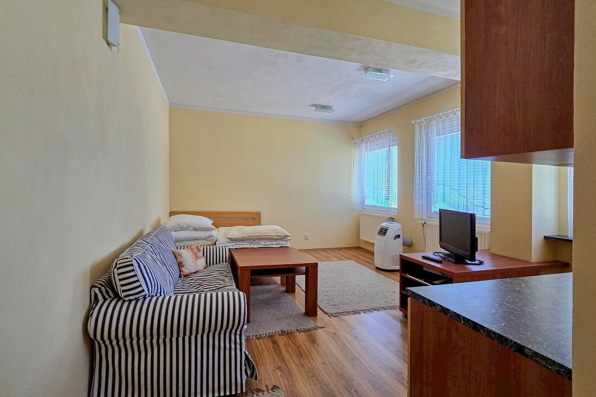 Pronájem komerčního prostoru 36 m² - foto 5