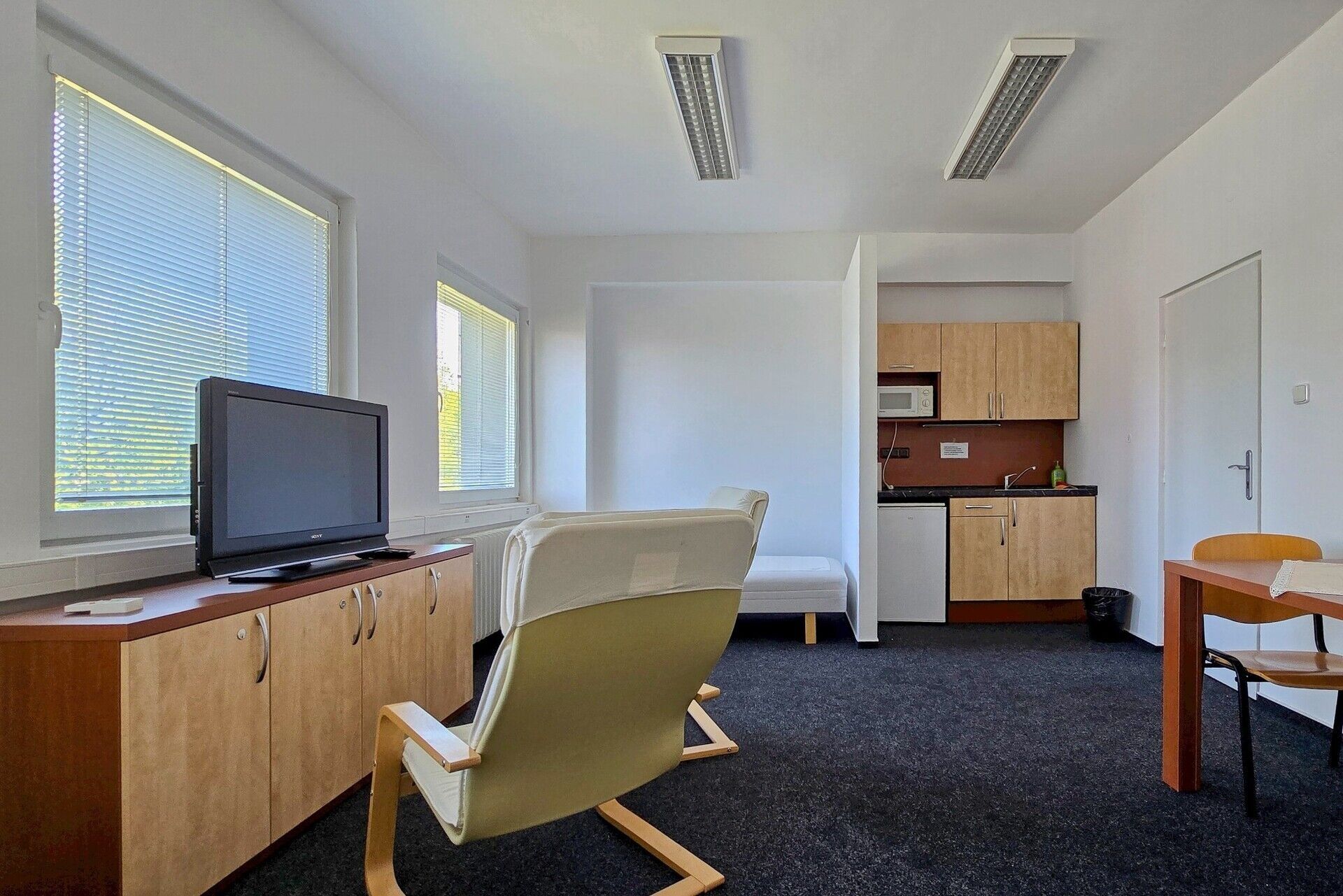 Pronájem komerčního prostoru 15 m² - foto 7