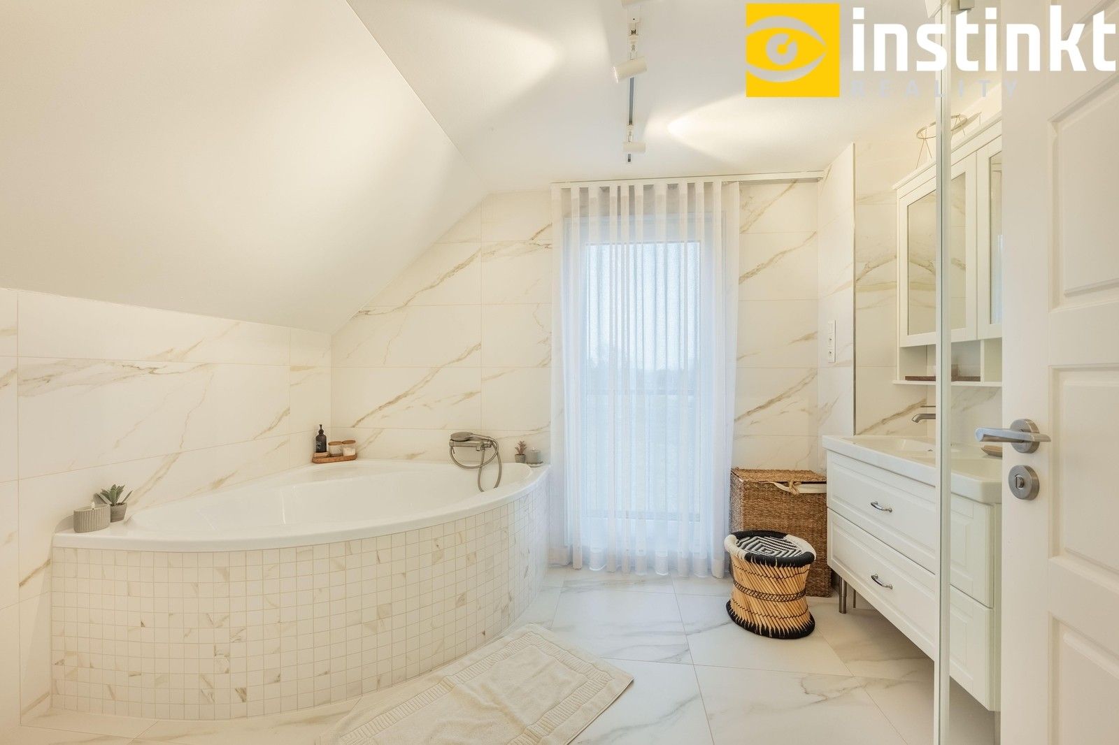 Prodej bytu 5+kk 104 m² - foto 14