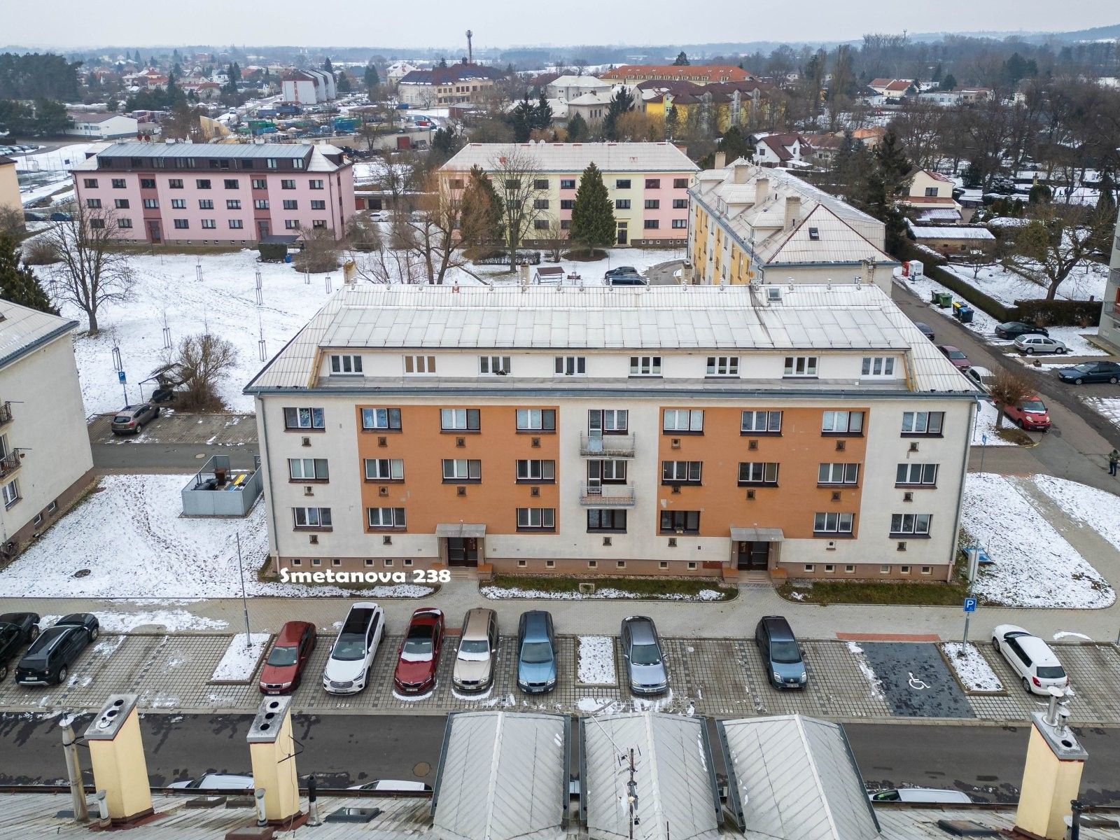 Prodej bytu 3+1 70 m² - foto 1
