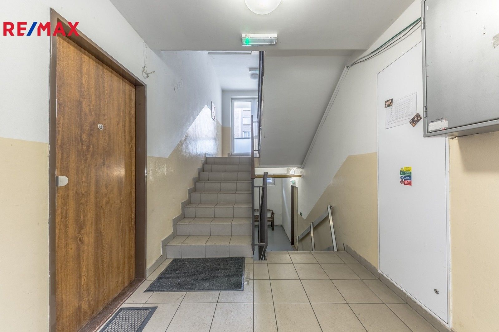 Pronájem bytu 3+1 80 m² - foto 13