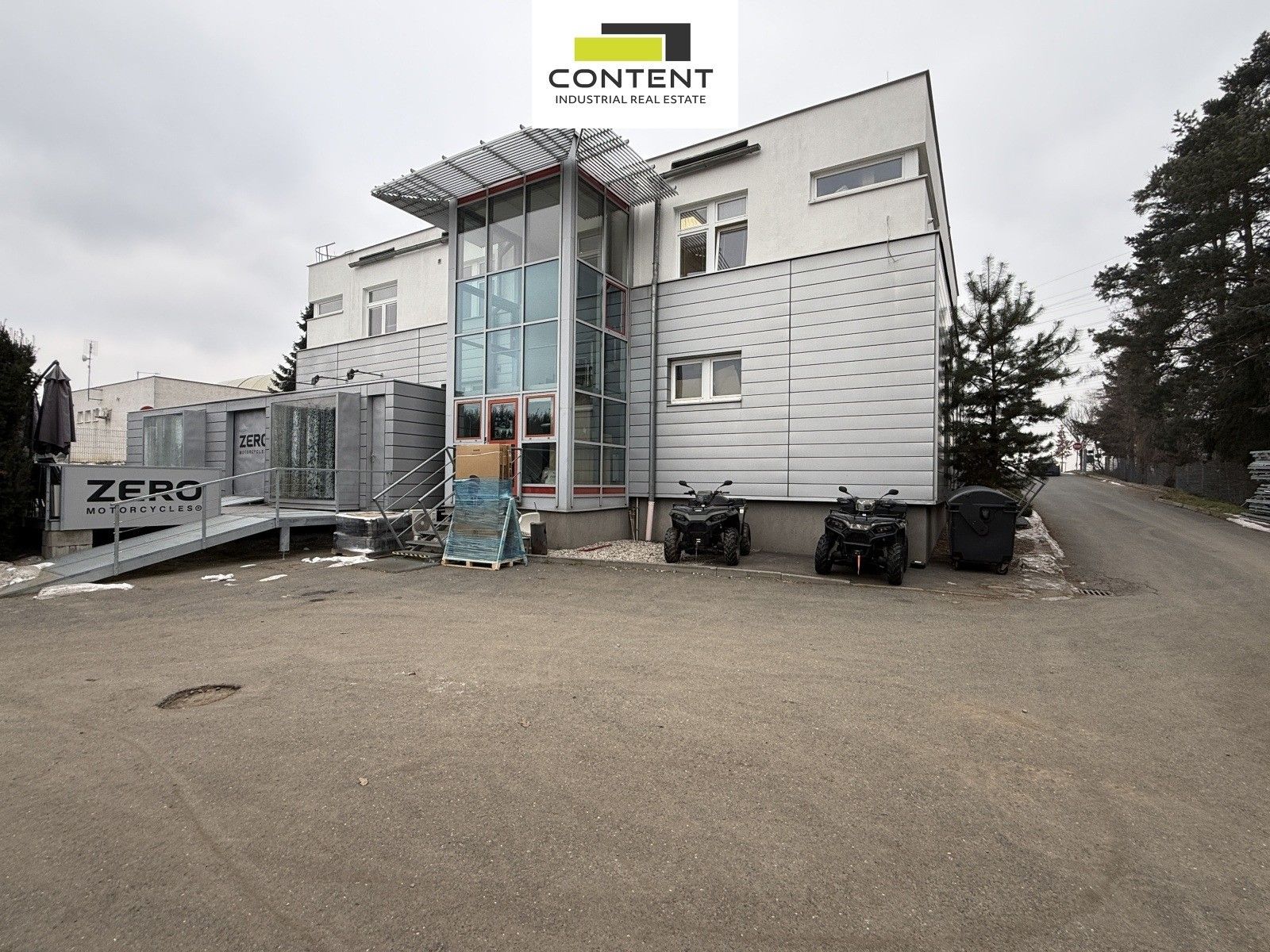 Pronájem komerčního prostoru 830 m² - foto 6