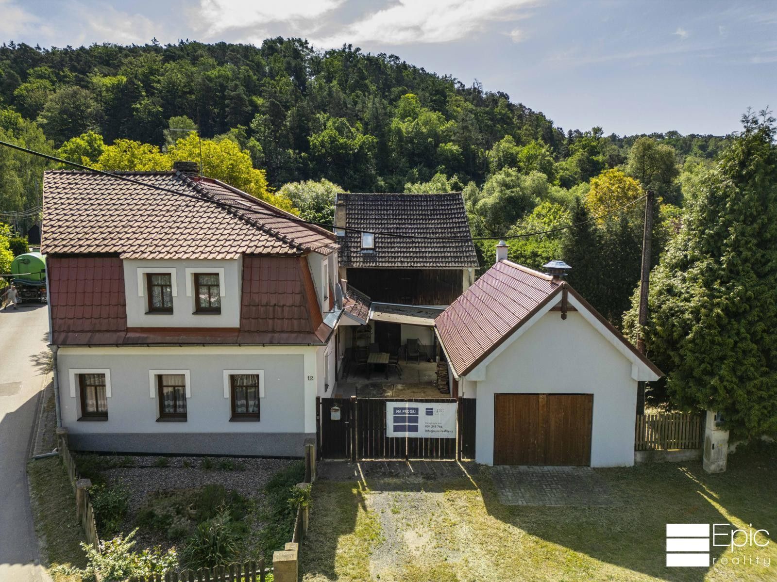 Prodej domu 230 m² - foto 1