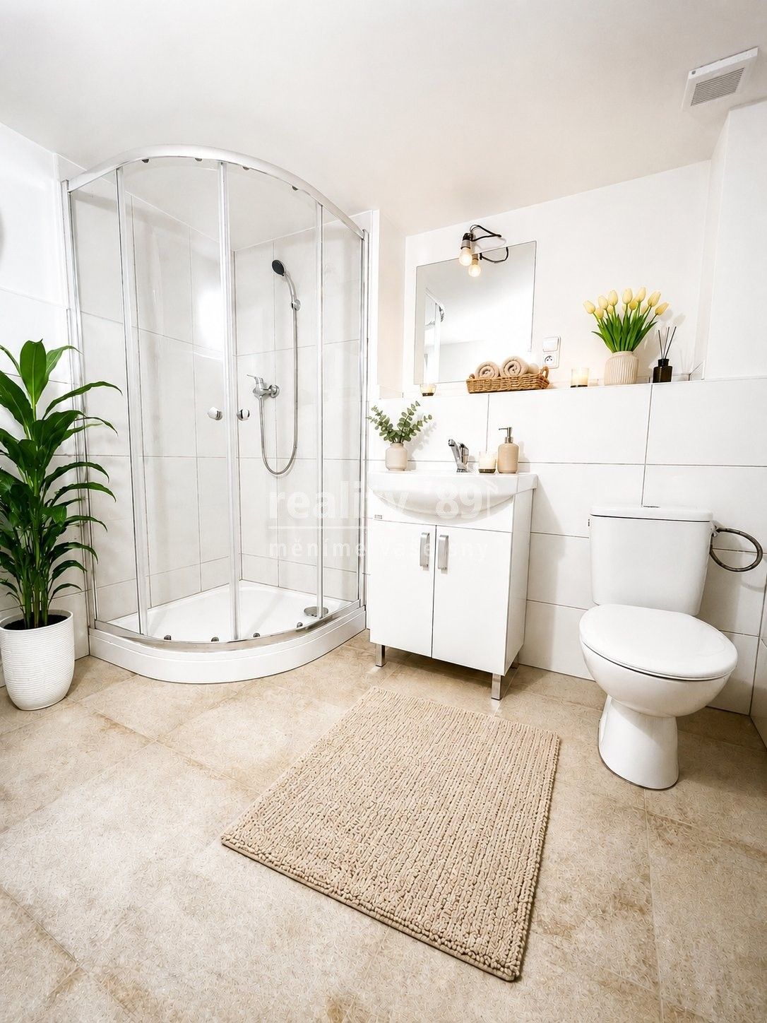Pronájem komerčního prostoru 67 m² - foto 6