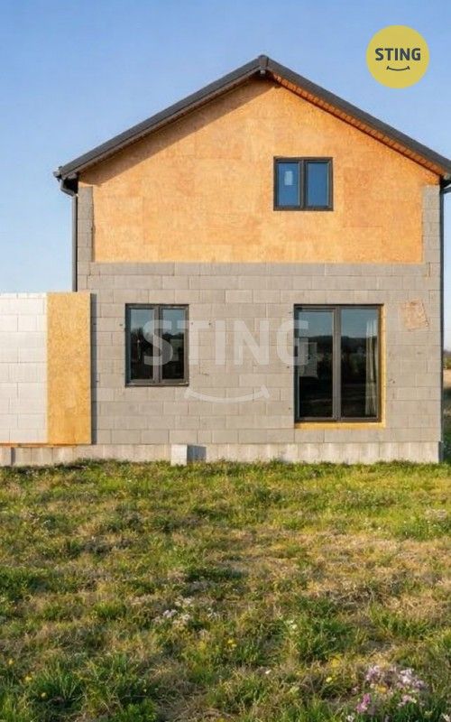 Prodej domu 143 m² - foto 2