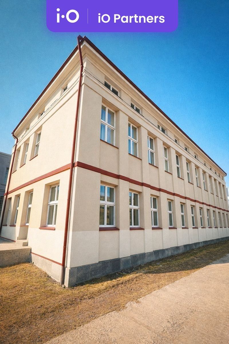 Pronájem komerčního prostoru 272 m² - foto 1