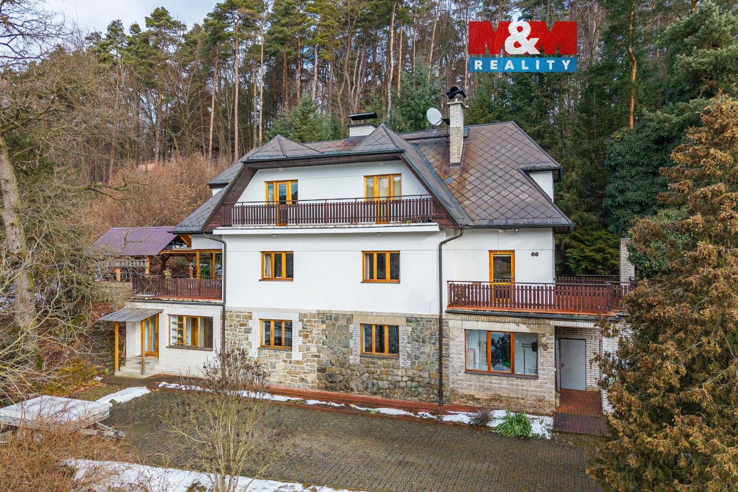 Prodej domu 312 m² - foto 1