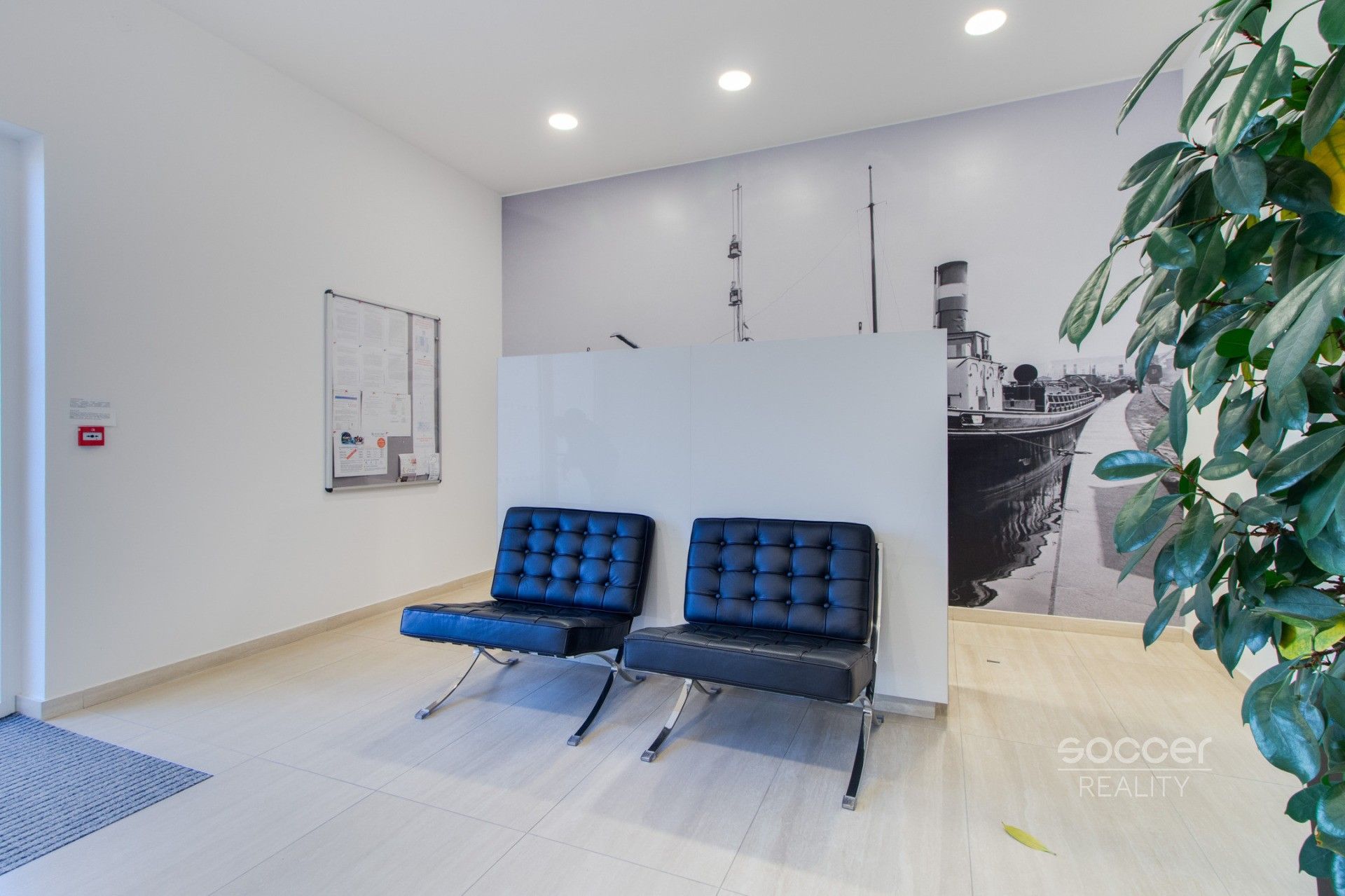 Pronájem nemovitosti 24 m² - foto 2