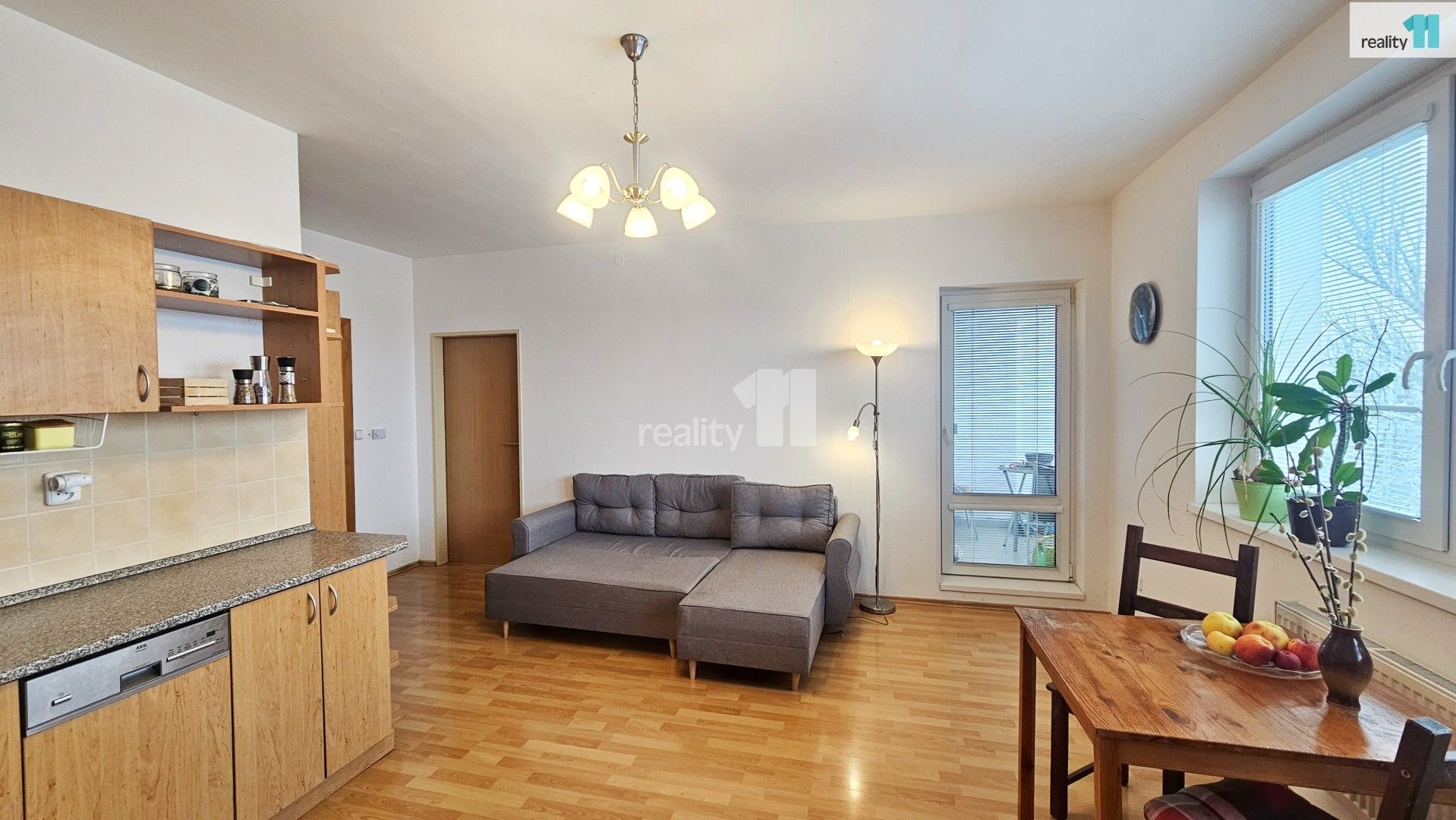 Pronájem bytu 2+kk 58 m² - foto 1