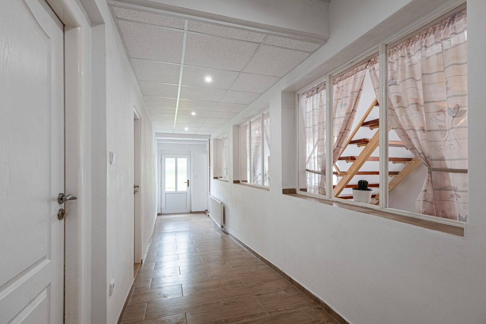 Prodej domu 300 m² - foto 12