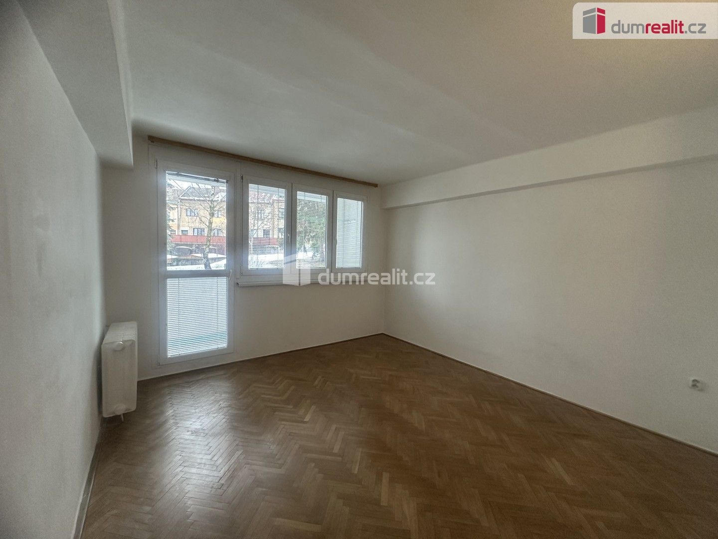 Pronájem bytu 3+1 72 m² - foto 1