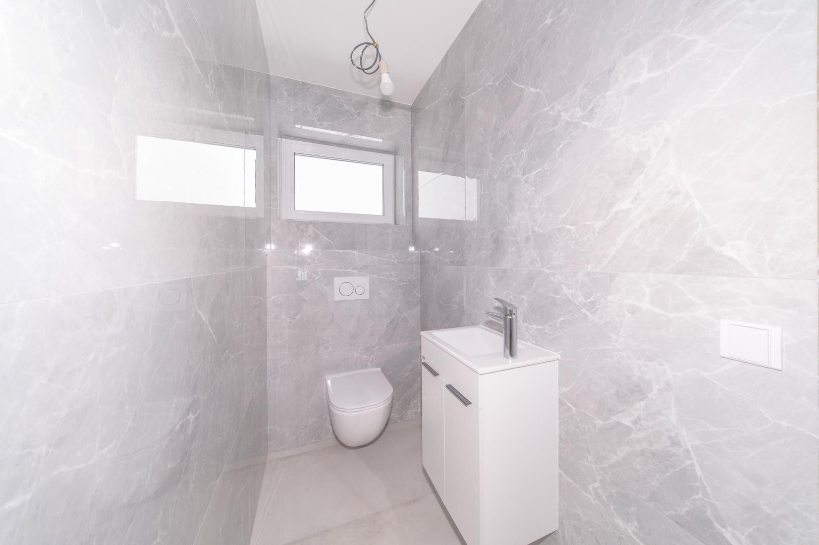Prodej domu 211 m² - foto 22