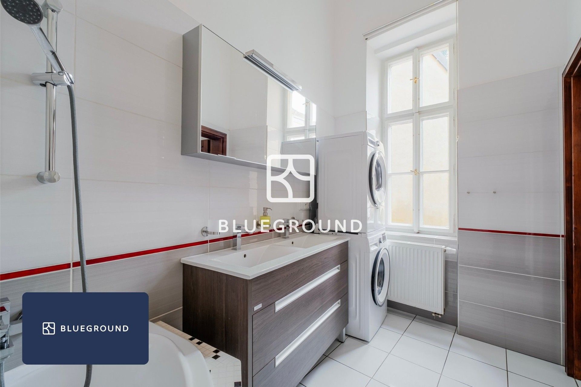 Pronájem bytu 2+1 71 m² - foto 14