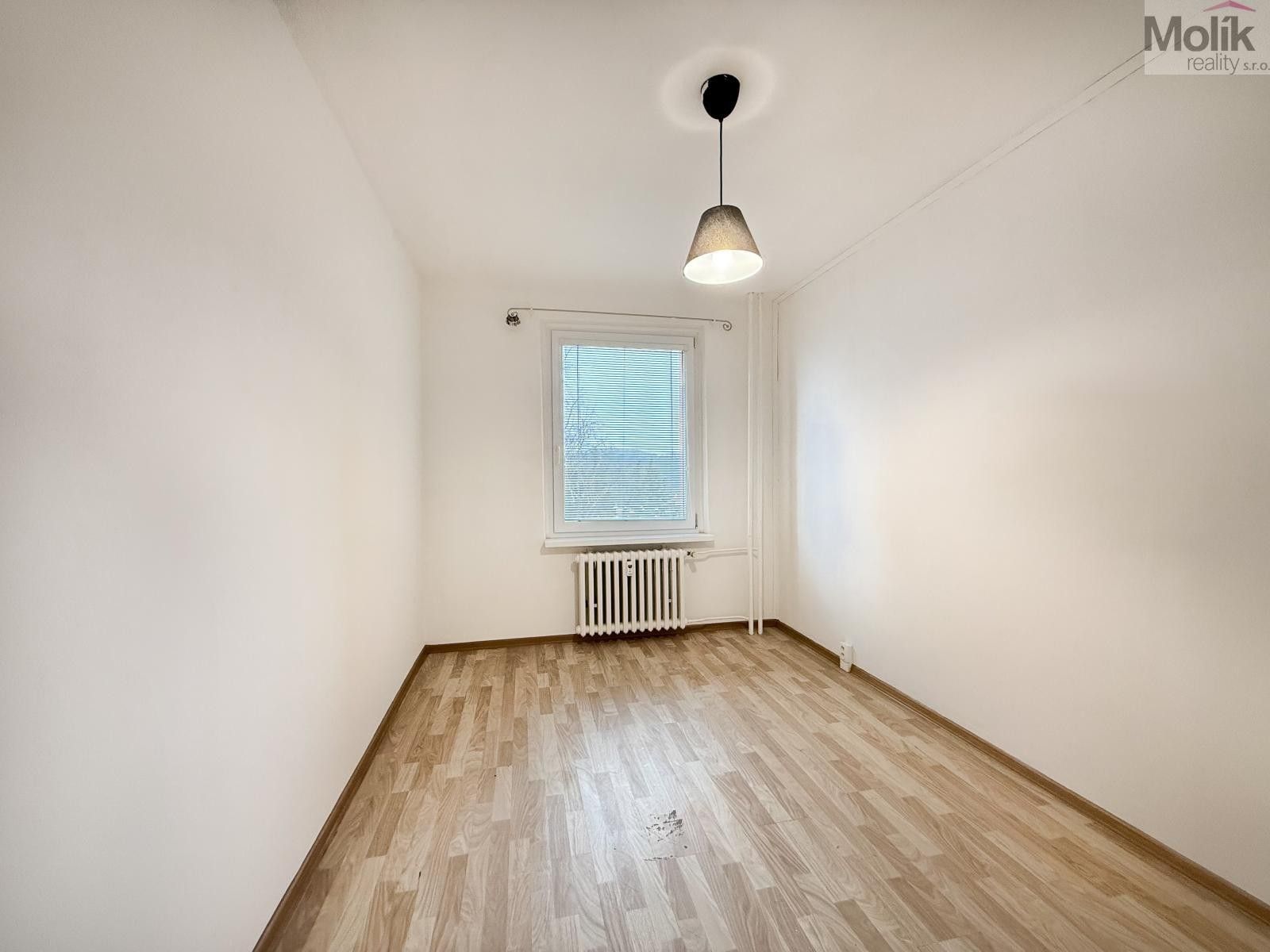 Pronájem bytu 2+1 49 m² - foto 12