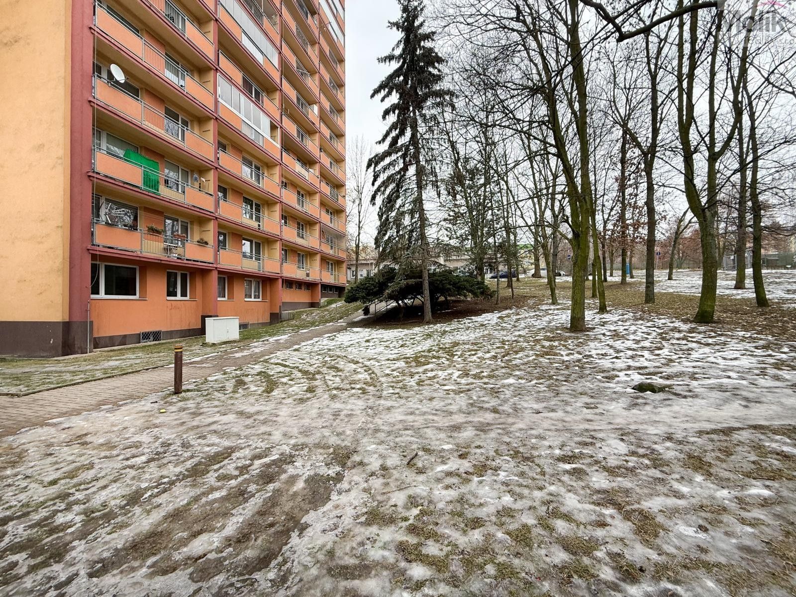 Pronájem bytu 2+1 49 m² - foto 18