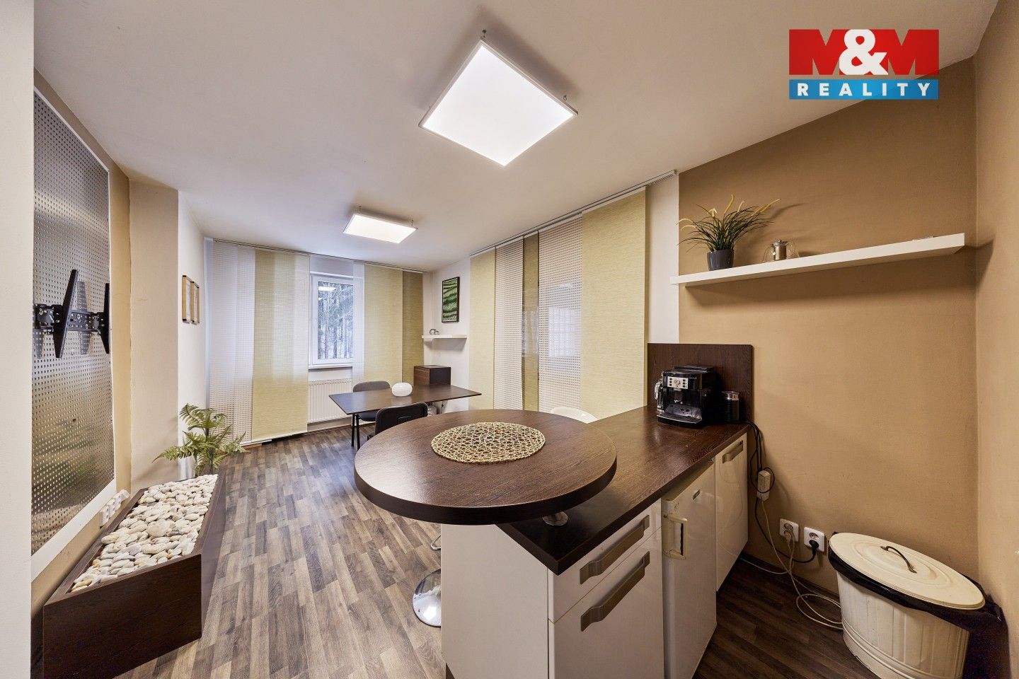 Prodej komerčního prostoru 1667 m² - foto 3