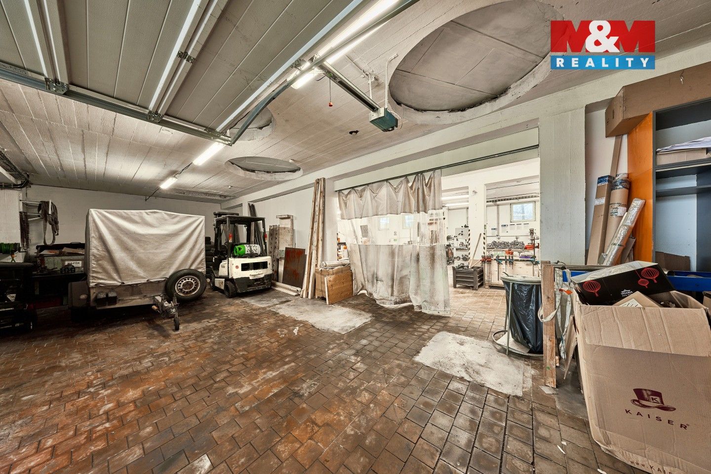 Prodej komerčního prostoru 1667 m² - foto 32