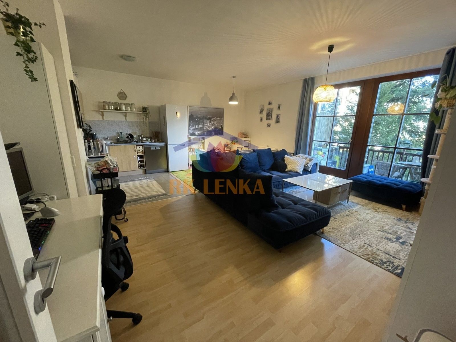 Pronájem bytu 2+kk 60 m² - foto 2