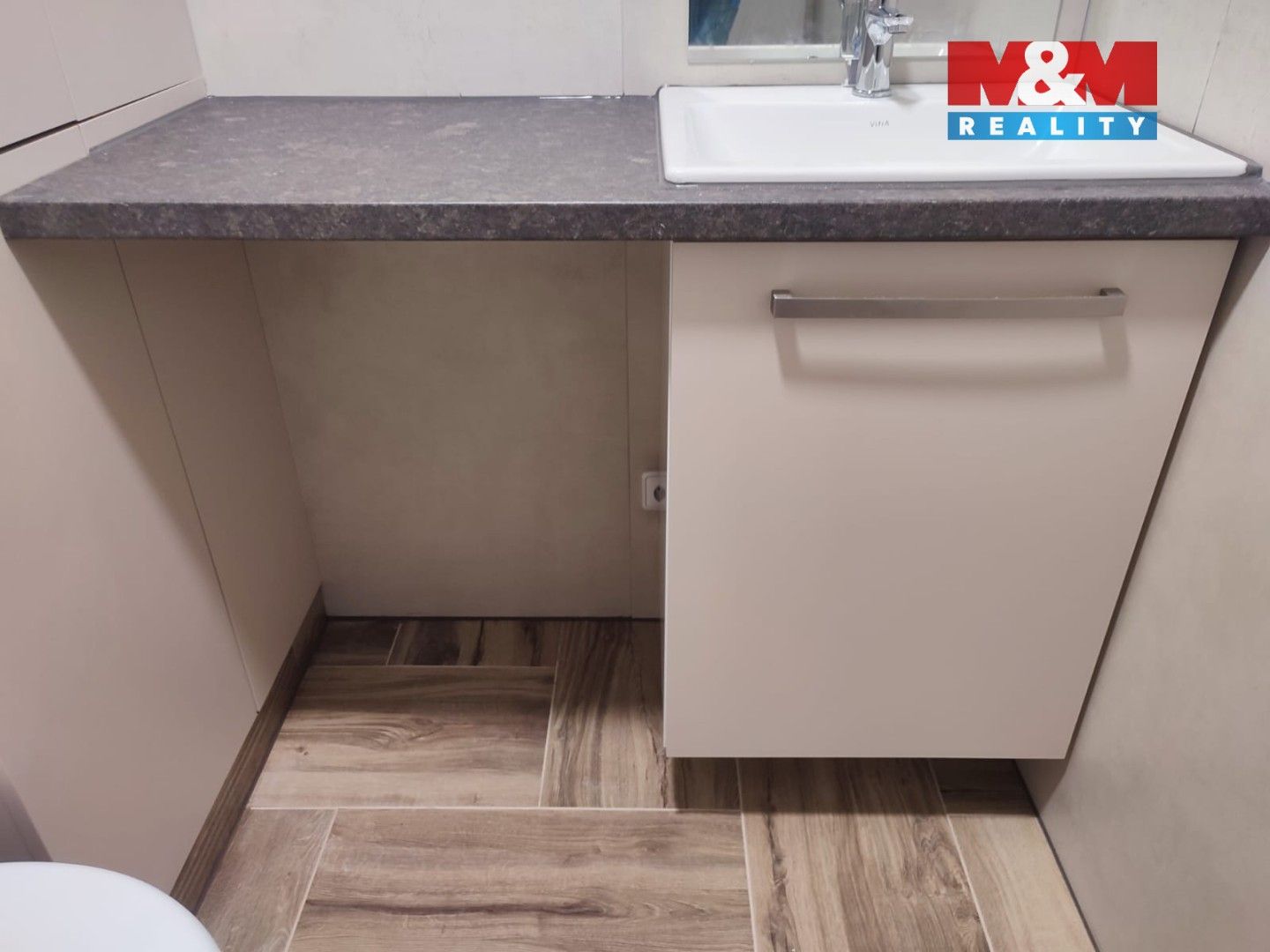 Pronájem bytu 1+1 40 m² - foto 10