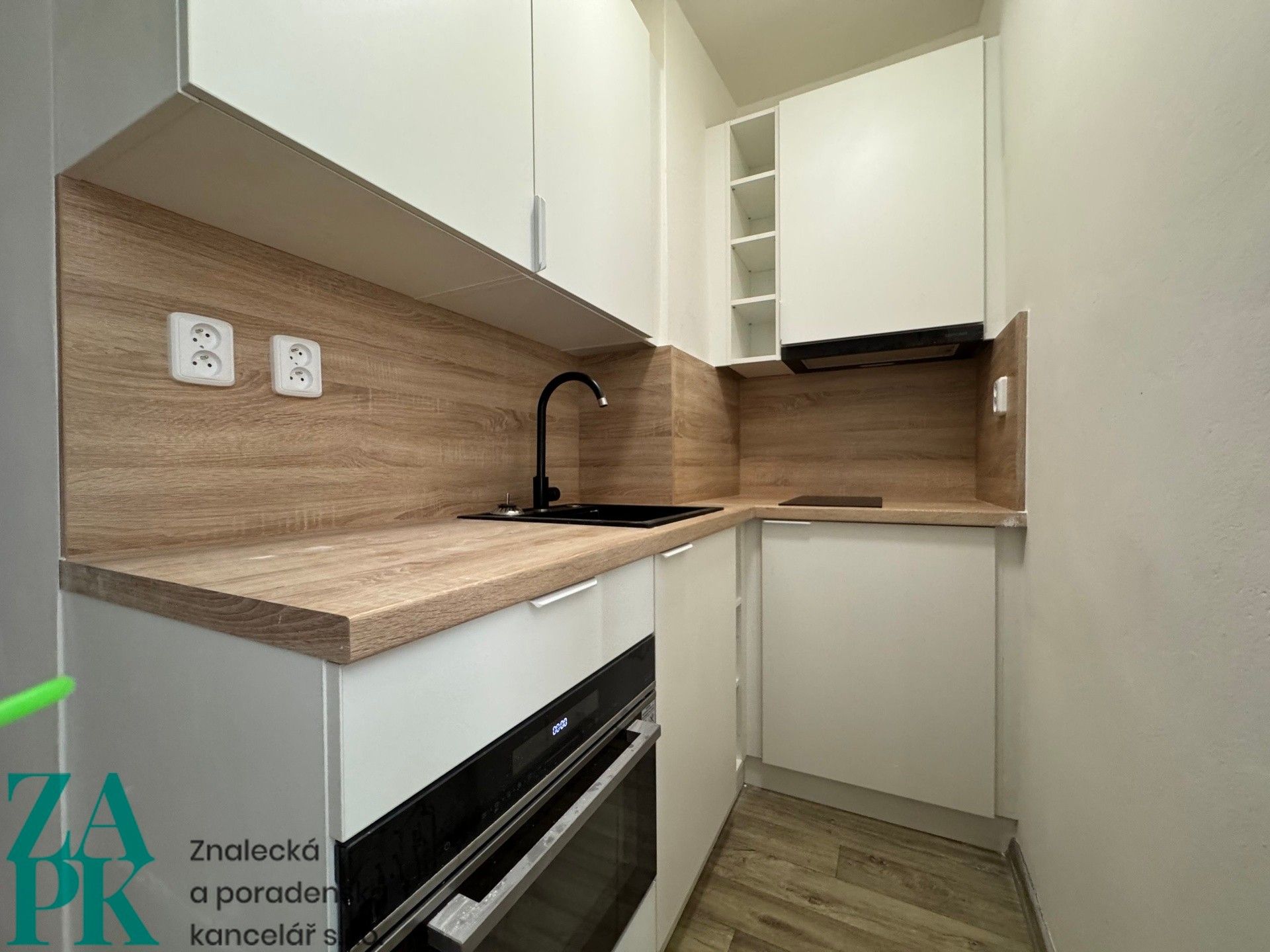 Pronájem bytu 2+kk 32 m² - foto 4