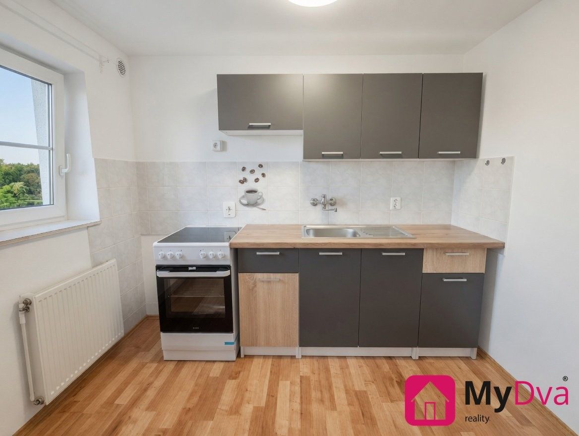 Pronájem bytu 1+1 29 m² - foto 1