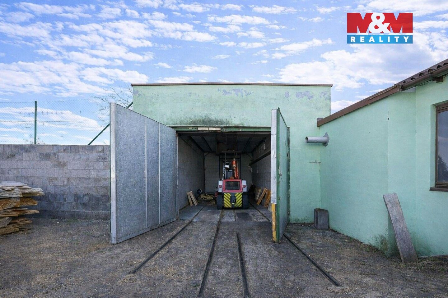 Pronájem komerčního prostoru 1030 m² - foto 4