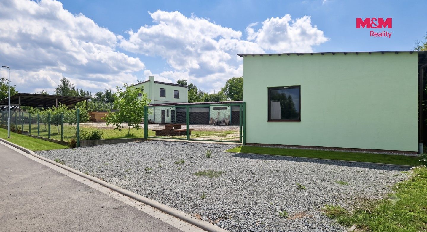 Pronájem komerčního prostoru 1030 m² - foto 2