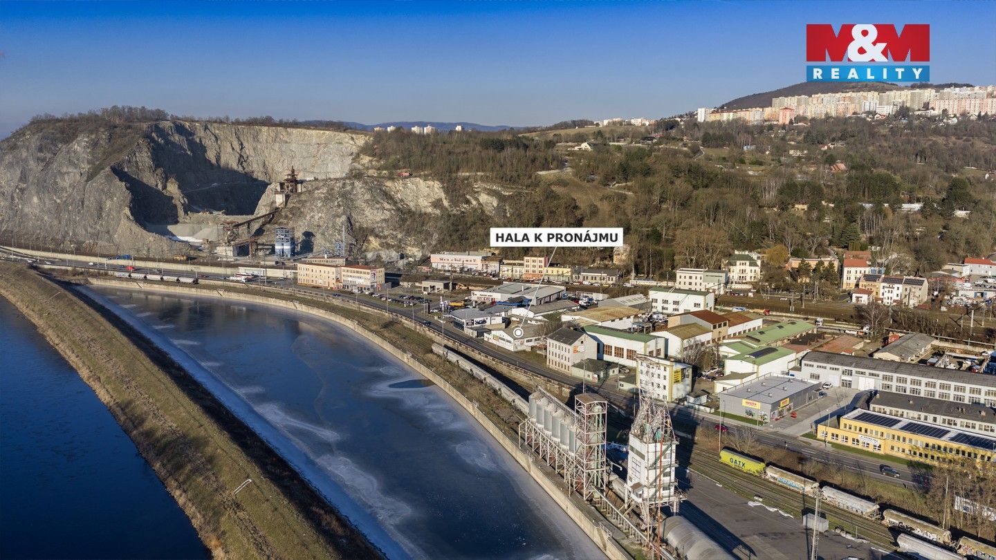 Pronájem komerčního prostoru 675 m² - foto 6