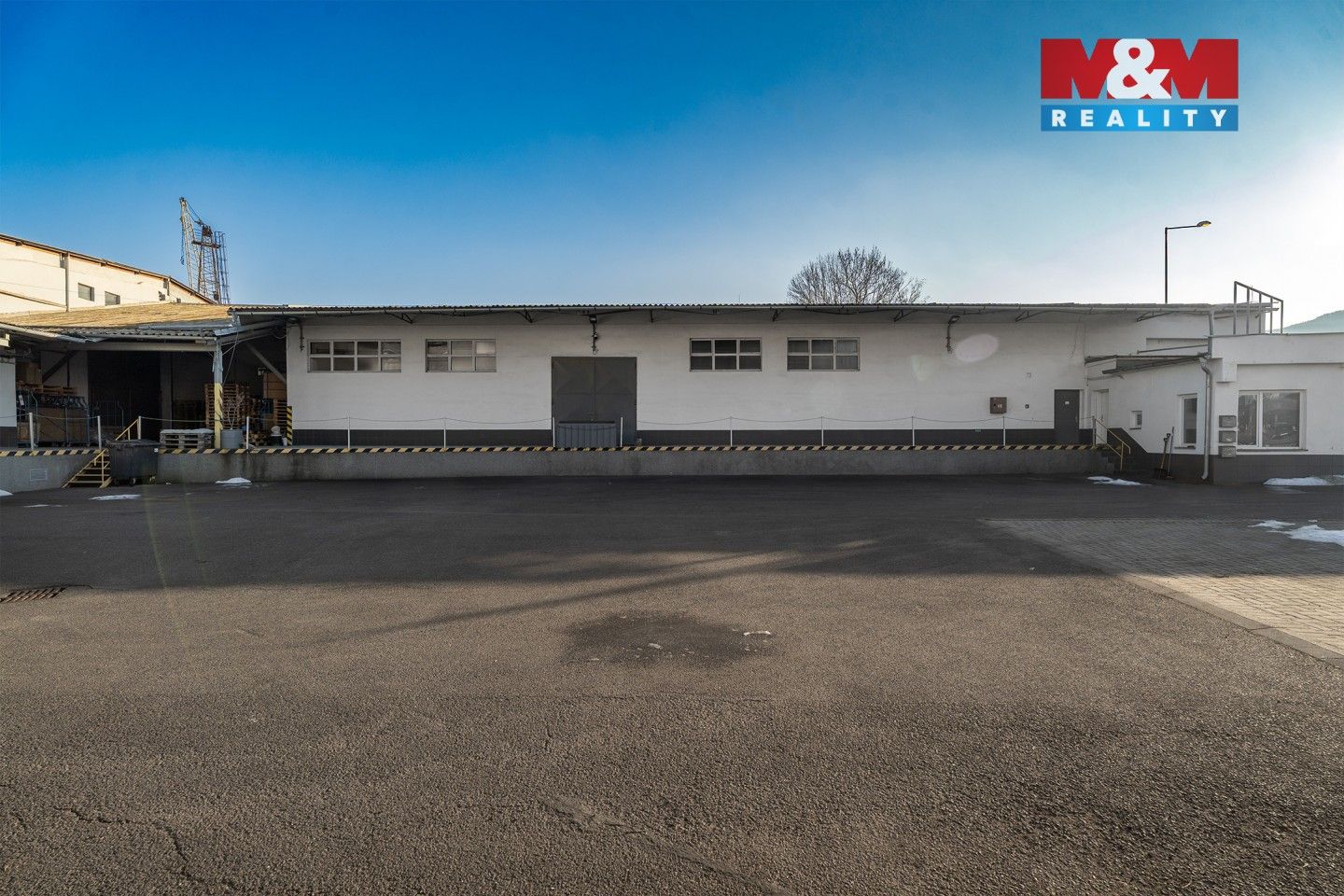 Pronájem komerčního prostoru 675 m² - foto 9