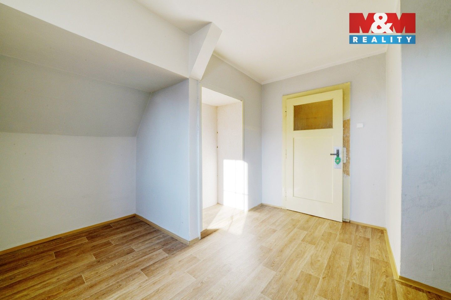 Prodej komerčního prostoru 1870 m² - foto 12